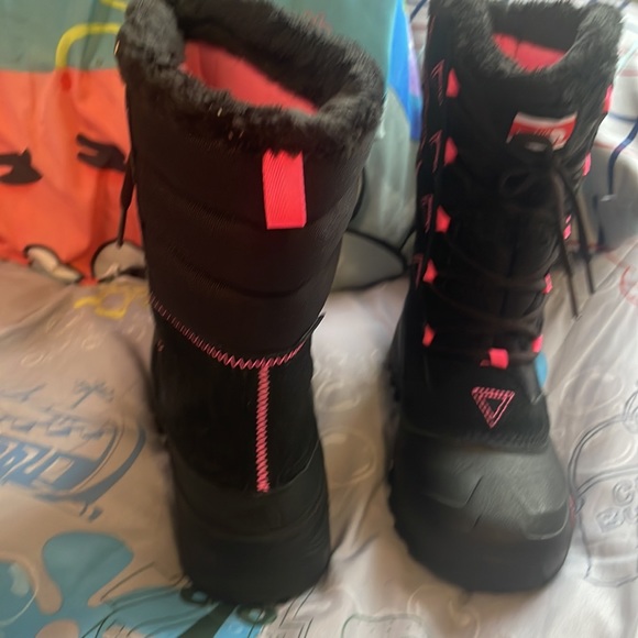 EUC Northface Shellista Lace II Boots - Picture 2 of 7